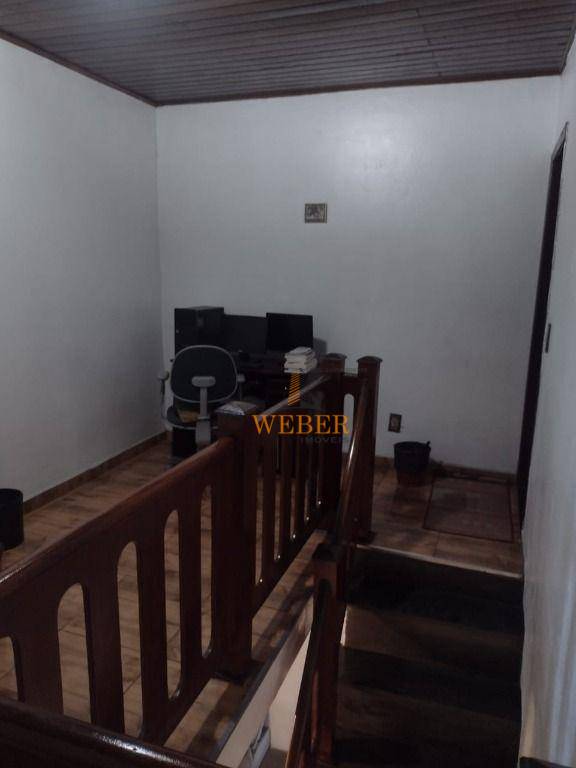 Casa à venda com 3 quartos, 200m² - Foto 20