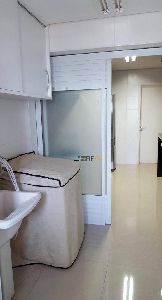 Apartamento à venda com 3 quartos, 121m² - Foto 15