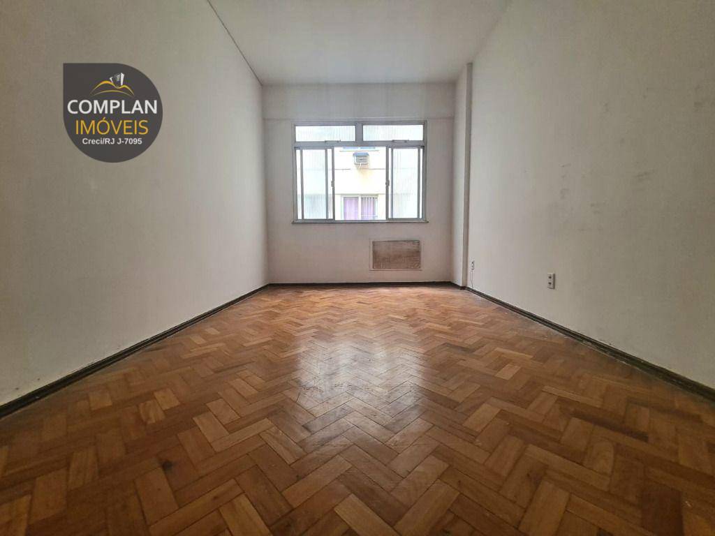 Apartamento à venda com 1 quarto, 31m² - Foto 1