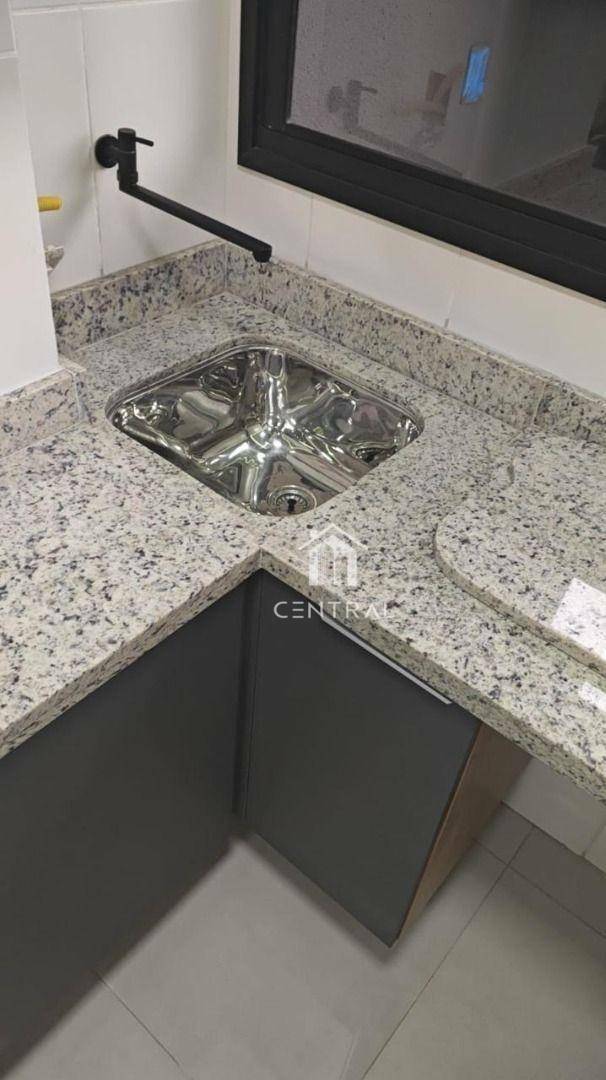 Apartamento para alugar com 3 quartos, 66m² - Foto 32