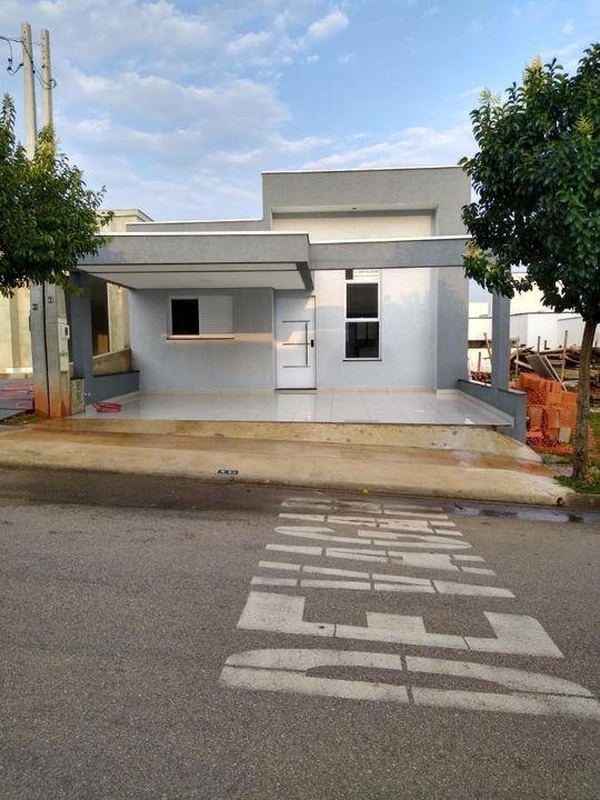 Casa de Condomínio à venda com 3 quartos, 114m² - Foto 1