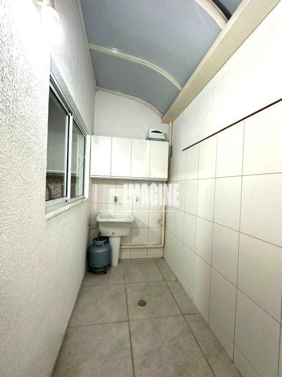 Sobrado à venda com 2 quartos, 150m² - Foto 7