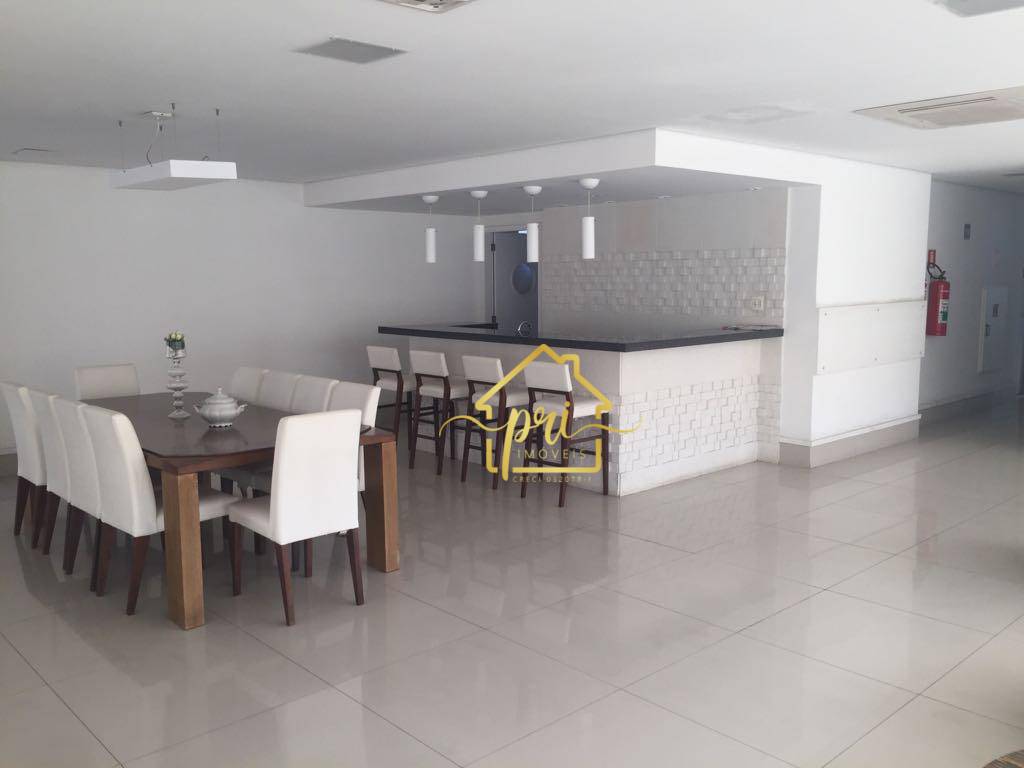 Apartamento para alugar com 3 quartos, 235m² - Foto 32