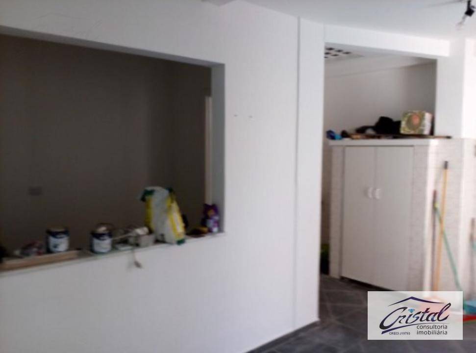 Casa à venda com 4 quartos, 215m² - Foto 12