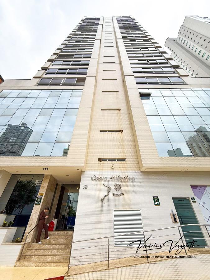 Apartamento para alugar com 3 quartos, 140m² - Foto 42