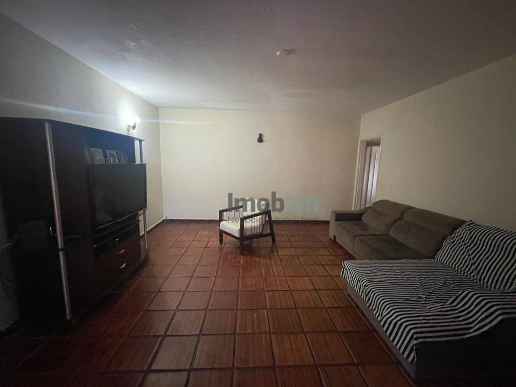 Sobrado à venda com 3 quartos, 250m² - Foto 3