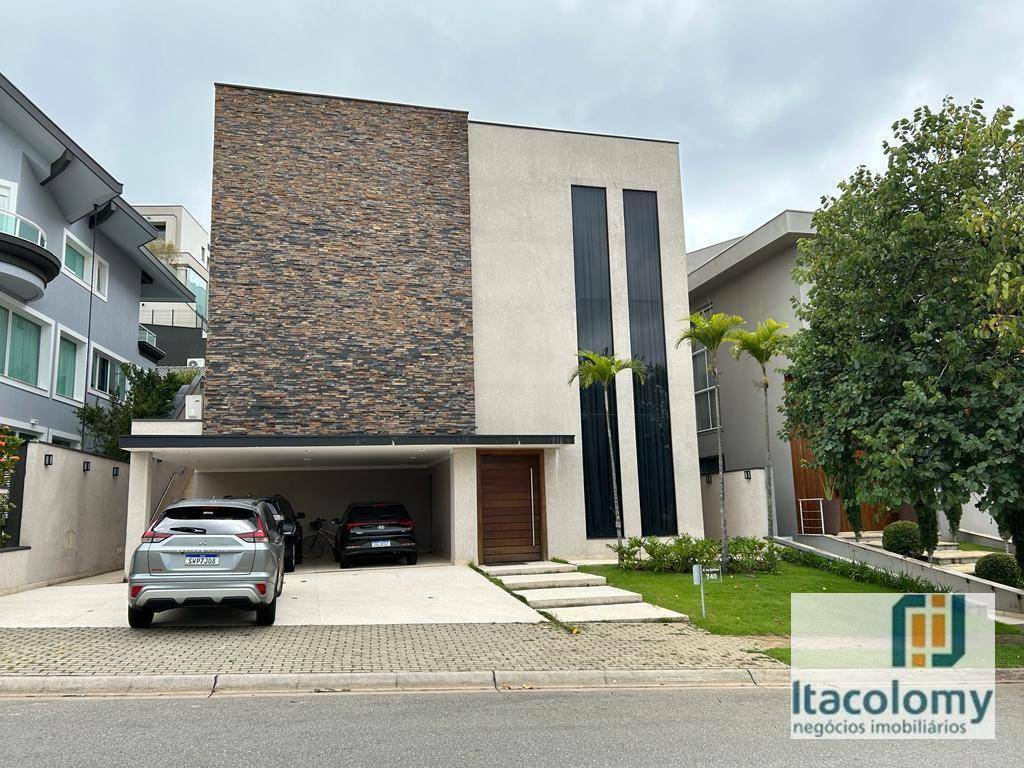 Casa de Condomínio à venda com 4 quartos, 533m² - Foto 1