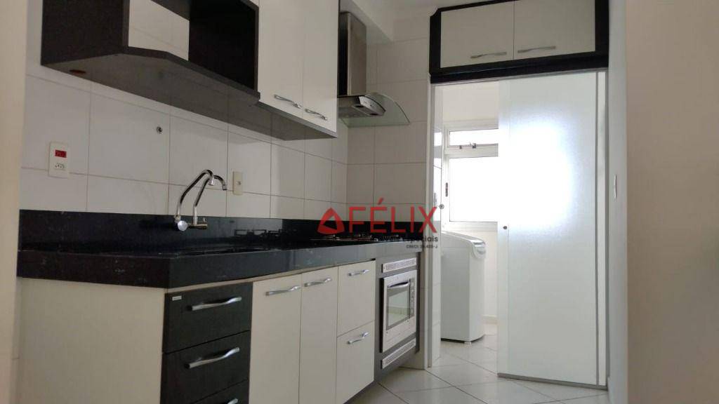 Apartamento à venda com 2 quartos, 77m² - Foto 7