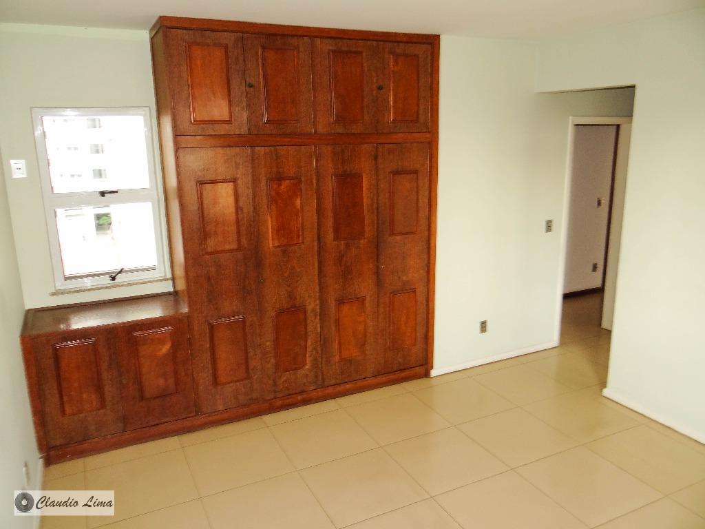 Apartamento à venda com 4 quartos, 200m² - Foto 30