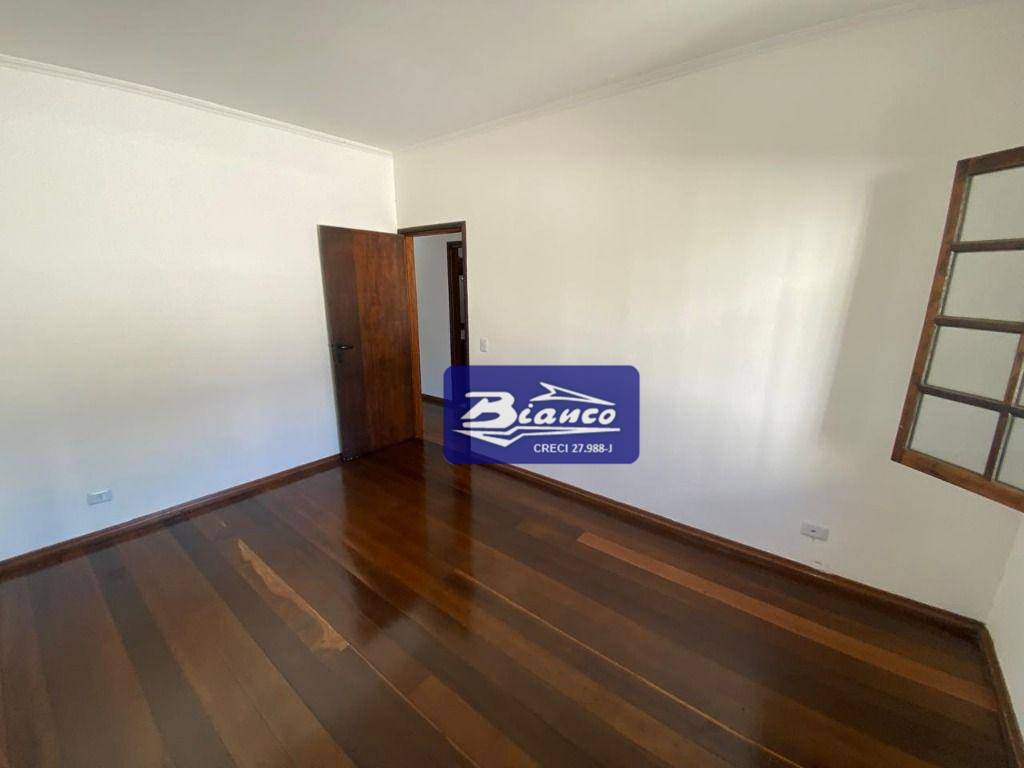 Sobrado à venda e aluguel com 3 quartos, 337m² - Foto 28