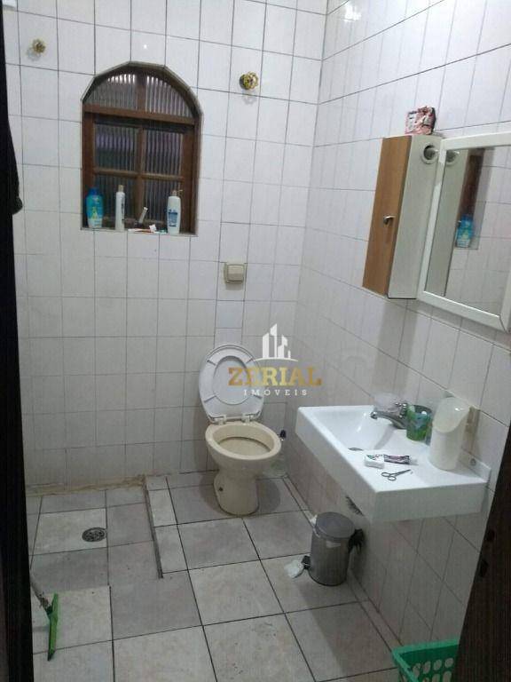 Casa à venda com 3 quartos, 200m² - Foto 9