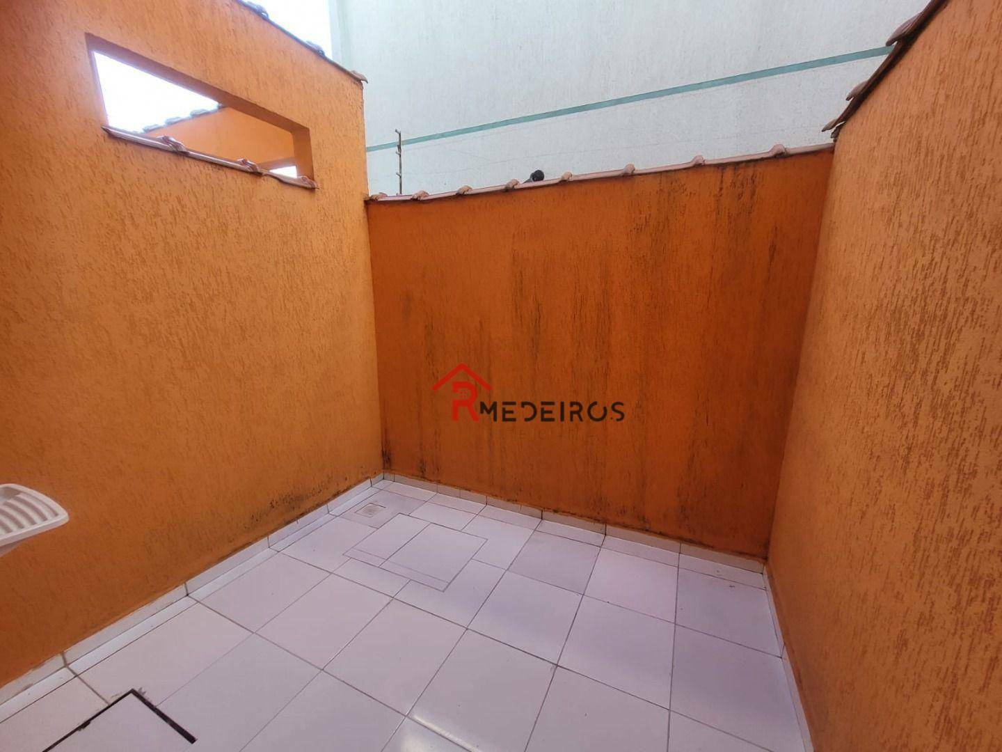 Sobrado à venda com 2 quartos, 60m² - Foto 15