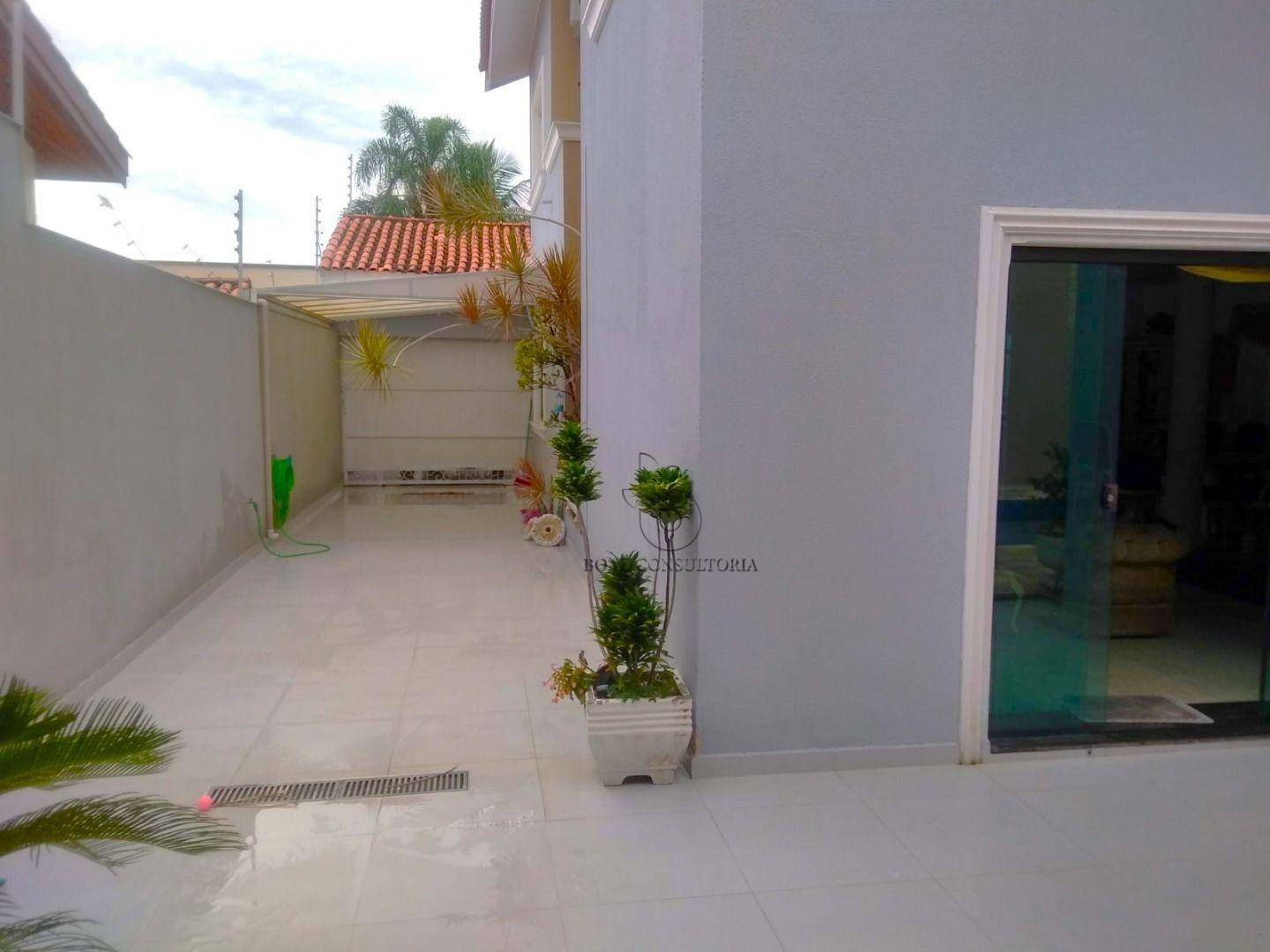 Casa à venda com 4 quartos, 340m² - Foto 28