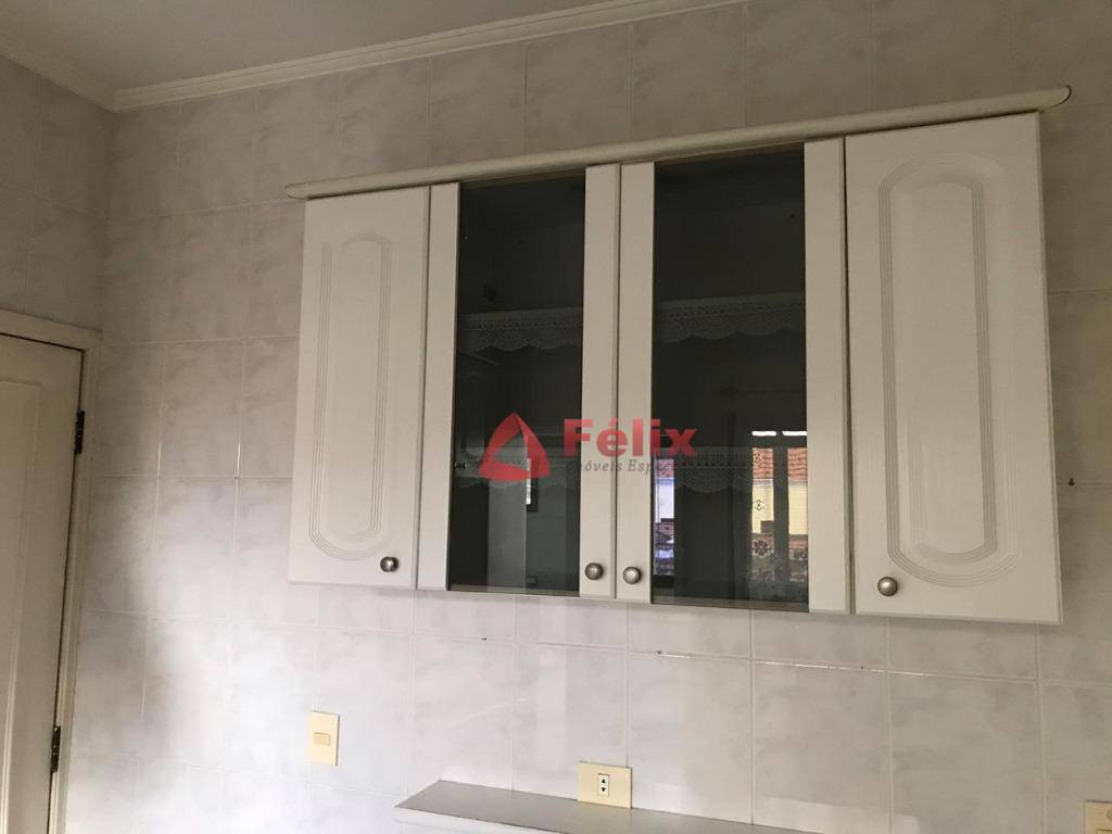 Apartamento à venda com 3 quartos, 148m² - Foto 5