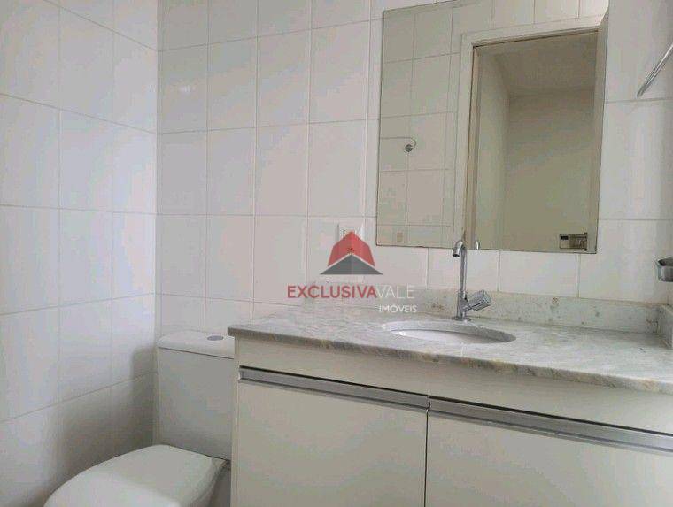 Apartamento para alugar com 2 quartos, 64m² - Foto 13