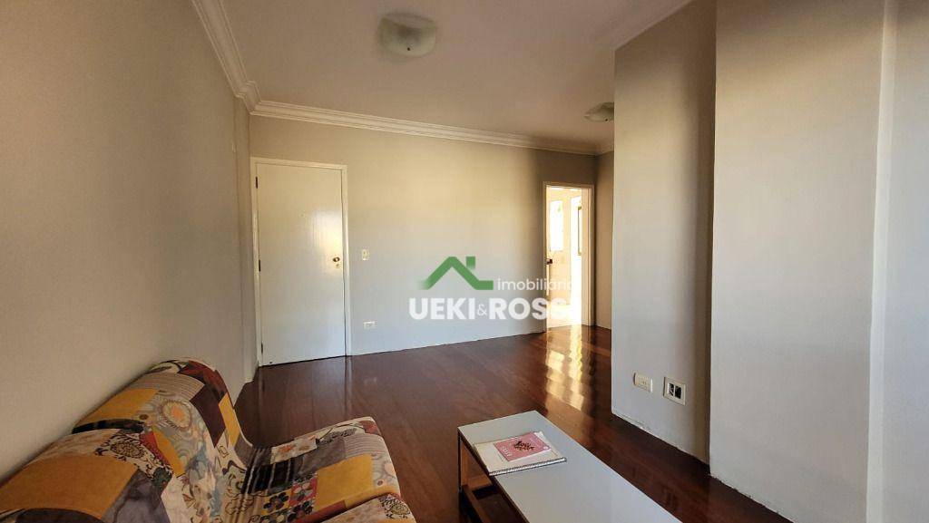 Apartamento à venda com 2 quartos, 69m² - Foto 2