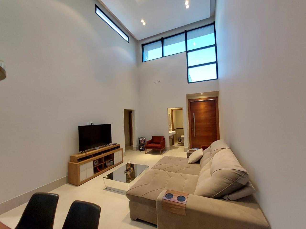 Casa para alugar com 3 quartos, 230m² - Foto 6