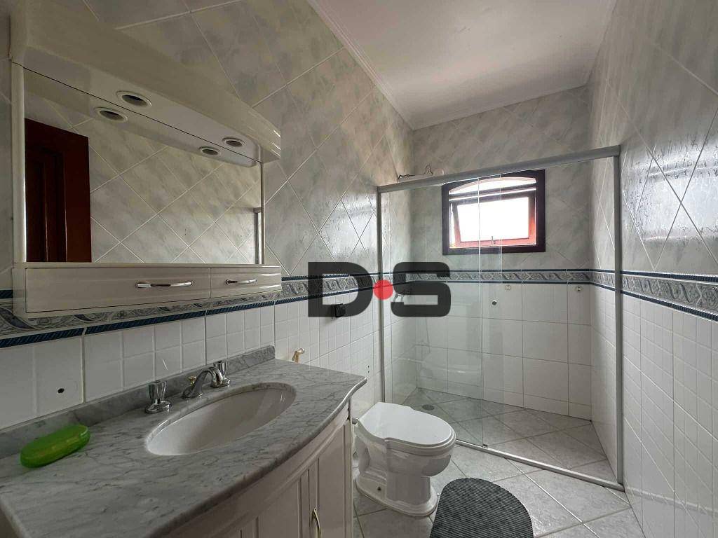 Sobrado à venda com 3 quartos, 254m² - Foto 9