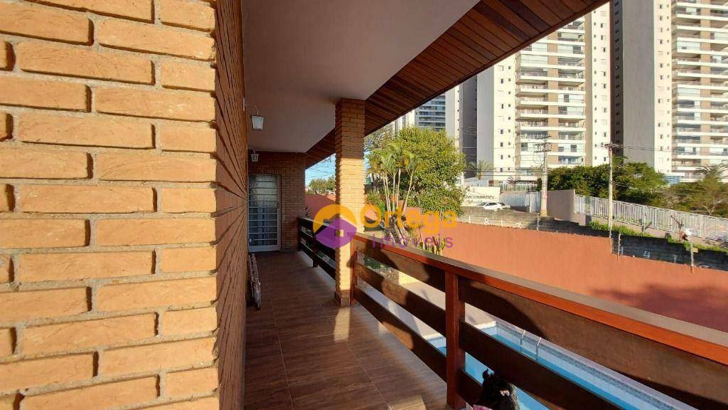 Sobrado à venda com 3 quartos, 268m² - Foto 10