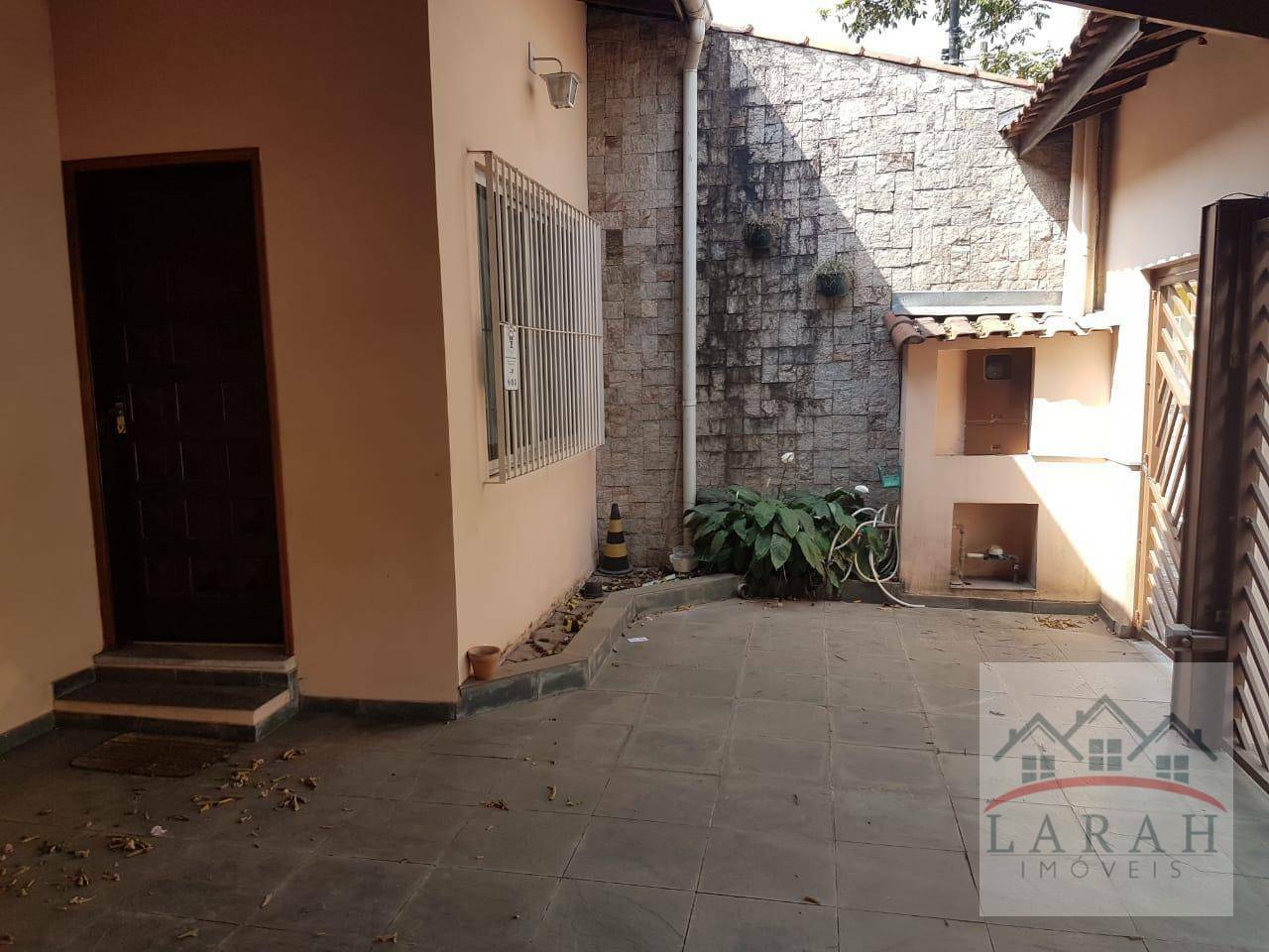 Casa à venda com 3 quartos, 100m² - Foto 17