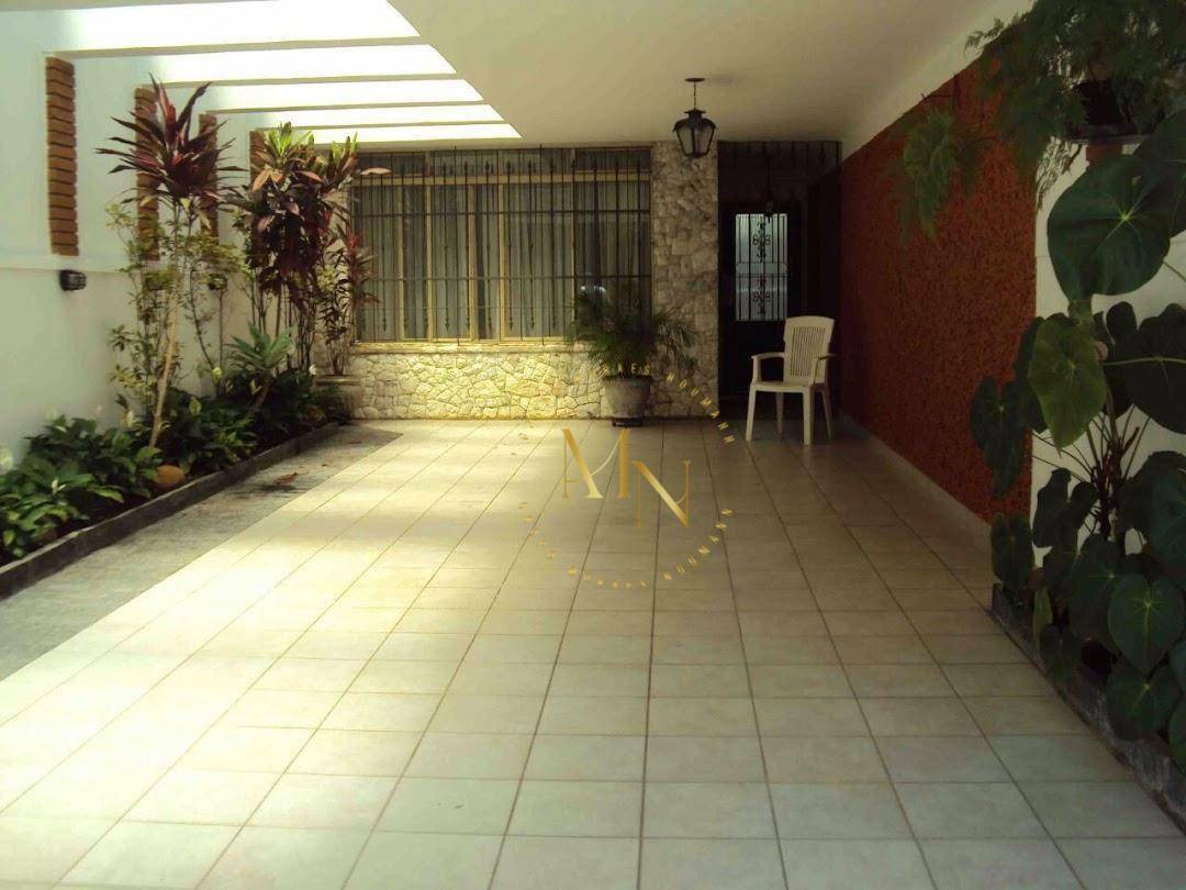 Sobrado à venda com 3 quartos, 160m² - Foto 2