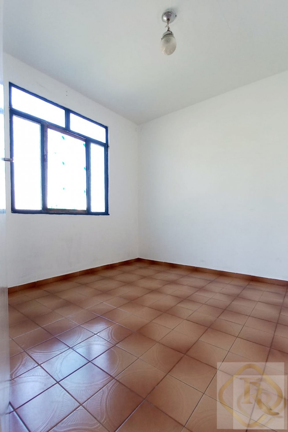 Casa para alugar com 3 quartos, 120m² - Foto 11