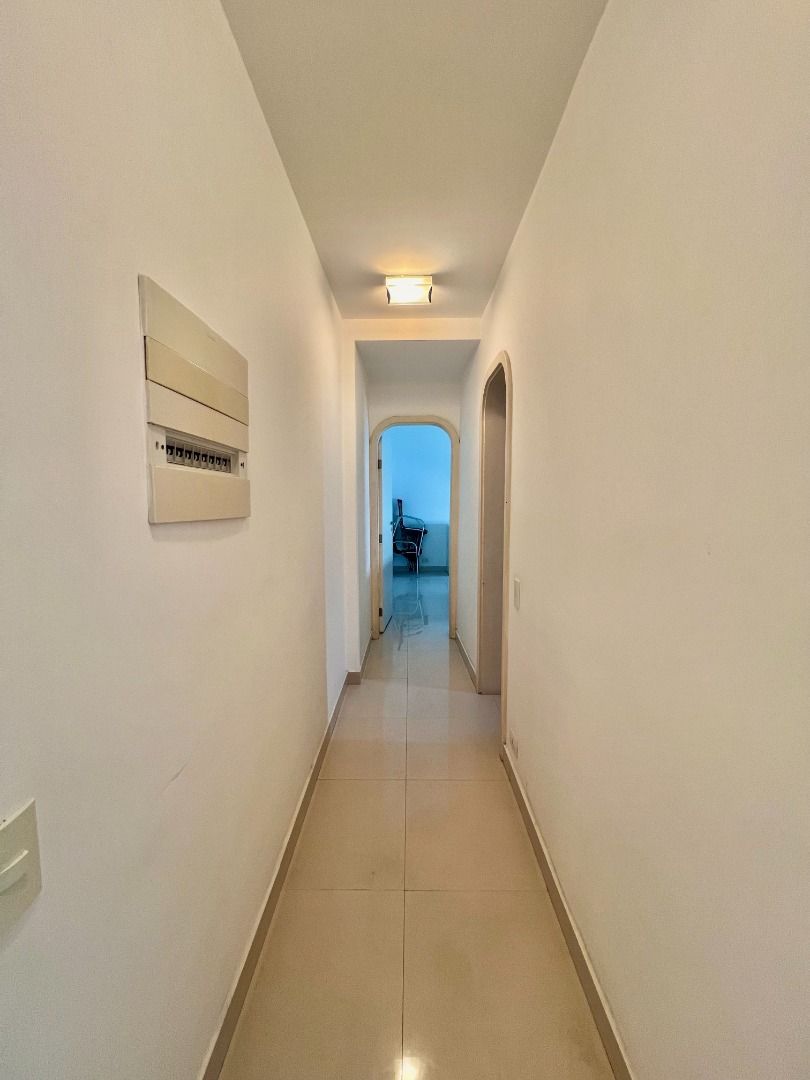 Apartamento à venda com 4 quartos, 200m² - Foto 16