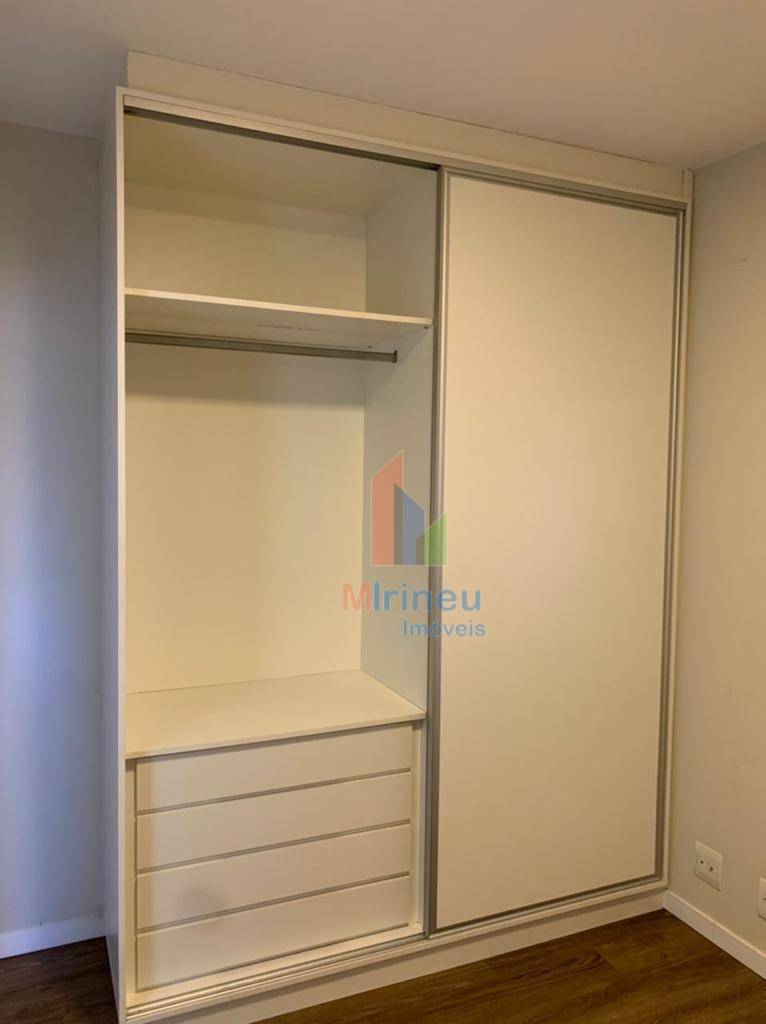 Apartamento à venda com 2 quartos, 83m² - Foto 6