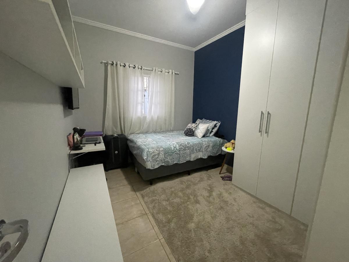 Casa à venda com 3 quartos, 208m² - Foto 22