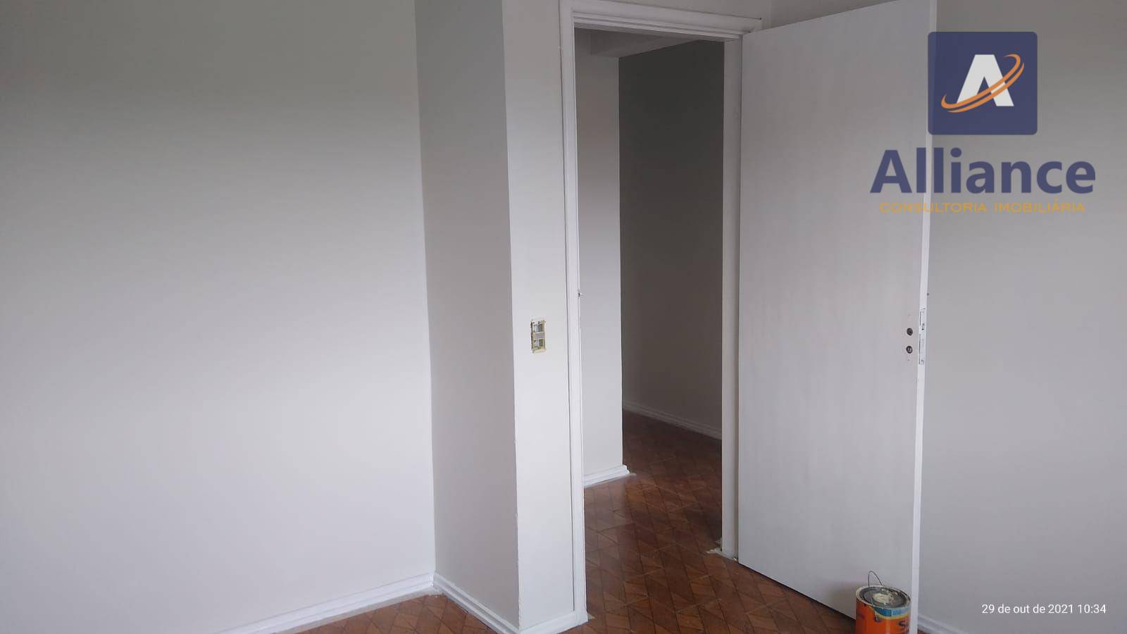 Casa para alugar com 3 quartos, 120m² - Foto 9