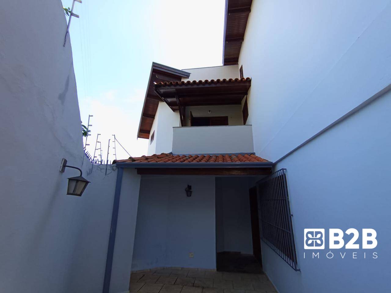 Casa à venda com 4 quartos, 189m² - Foto 20