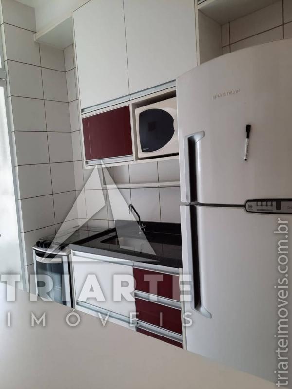 Apartamento à venda com 2 quartos, 57m² - Foto 3