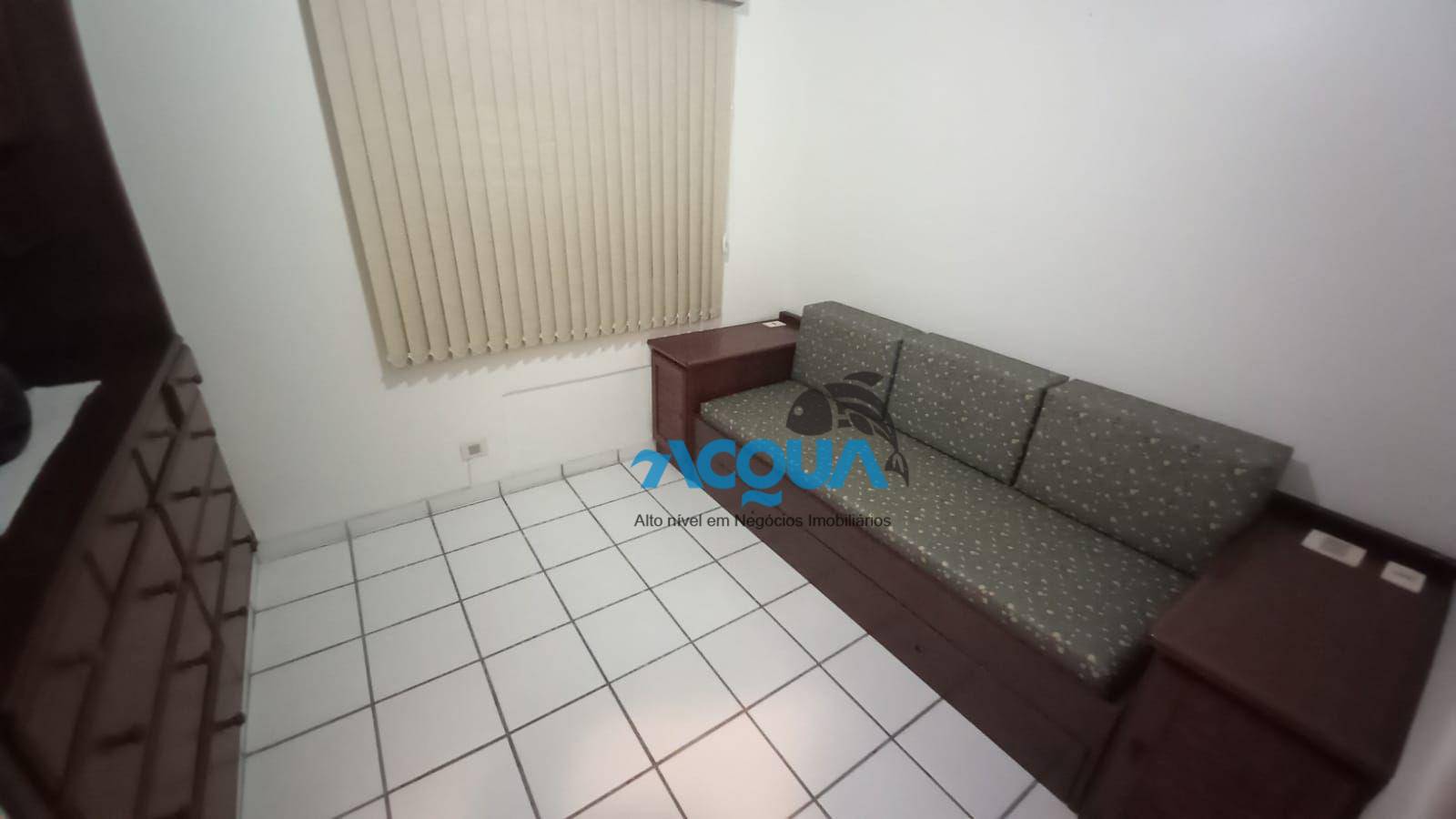 Apartamento à venda com 3 quartos, 110m² - Foto 4