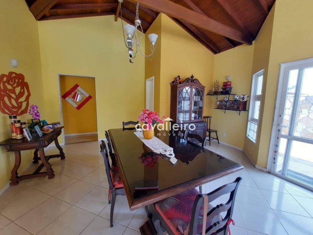 Casa à venda com 4 quartos, 252m² - Foto 29