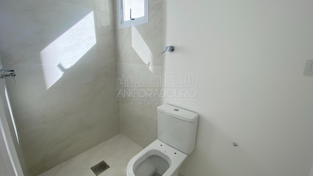 Apartamento à venda com 4 quartos, 145m² - Foto 17