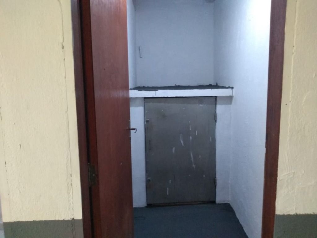 Loja-Salão para alugar, 300m² - Foto 16