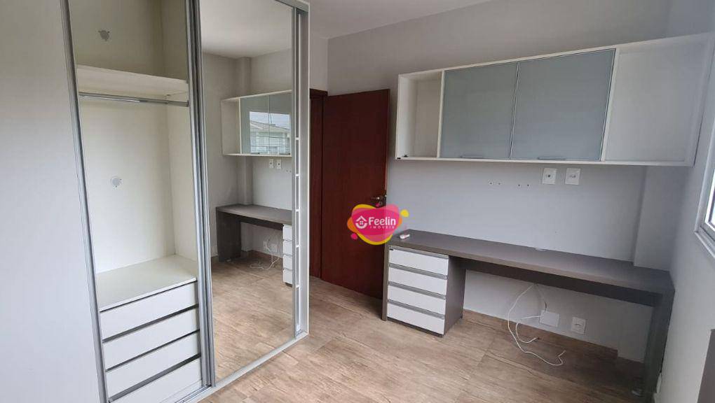 Casa à venda com 3 quartos, 180m² - Foto 18