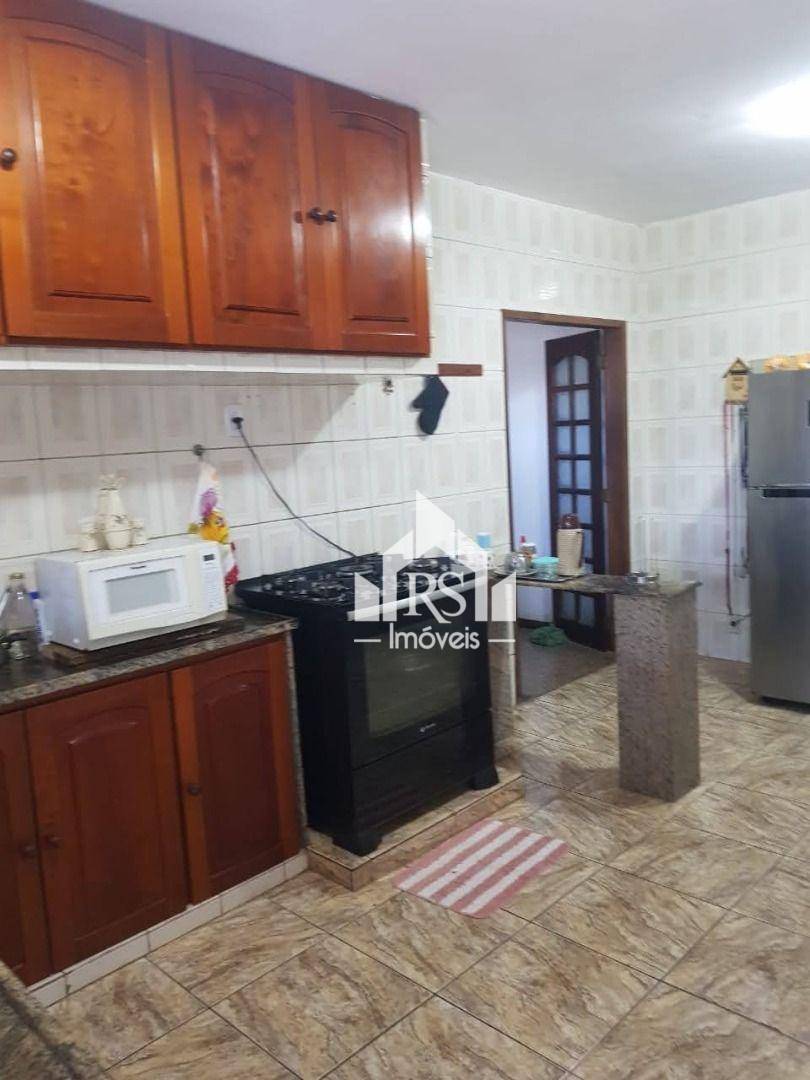 Casa à venda com 2 quartos, 150m² - Foto 6