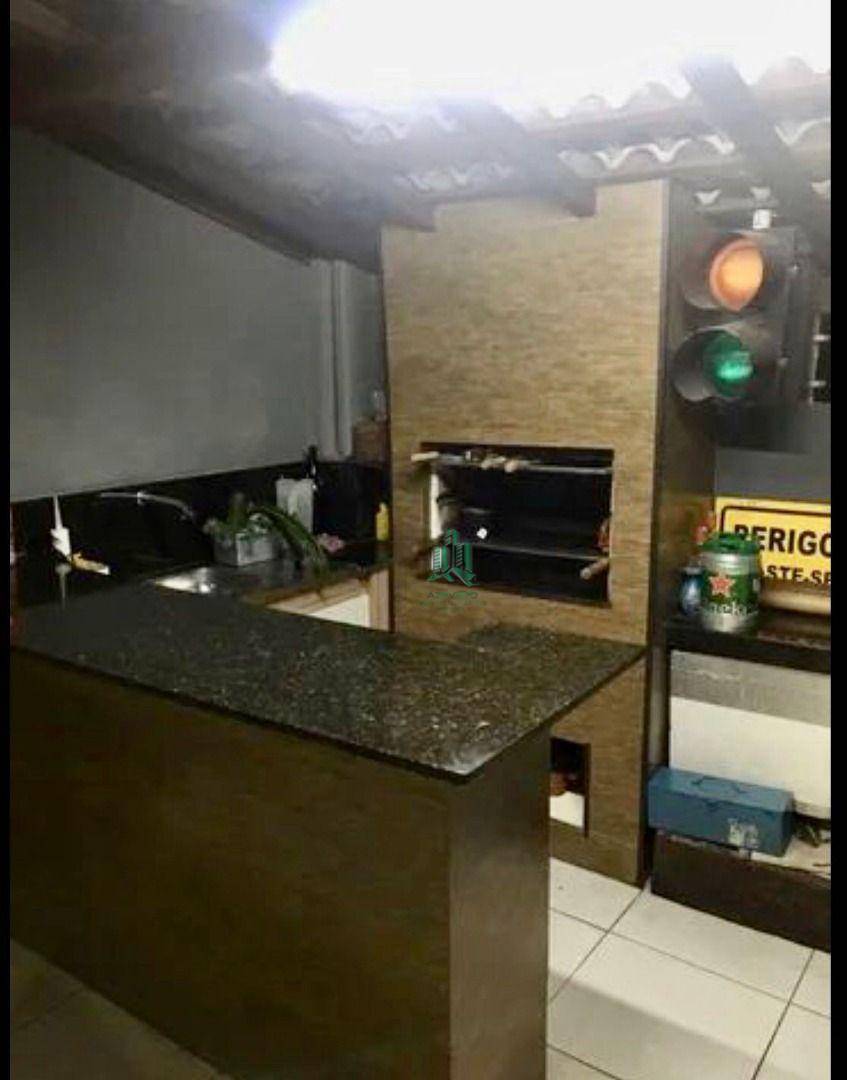 Casa à venda com 3 quartos, 160m² - Foto 18