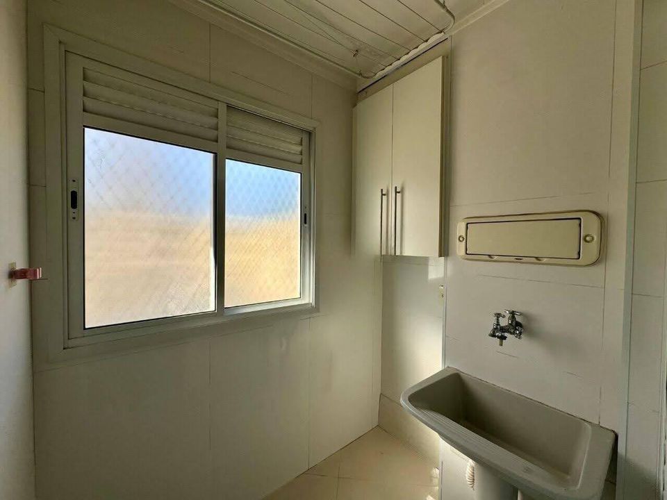 Apartamento à venda com 2 quartos, 52m² - Foto 15