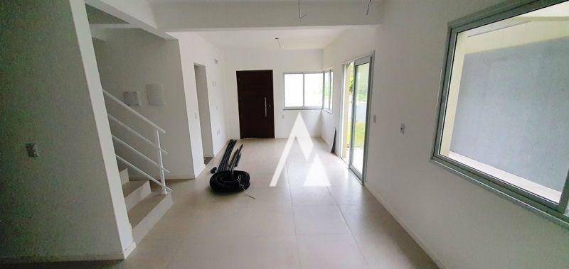 Casa à venda com 4 quartos, 140m² - Foto 7