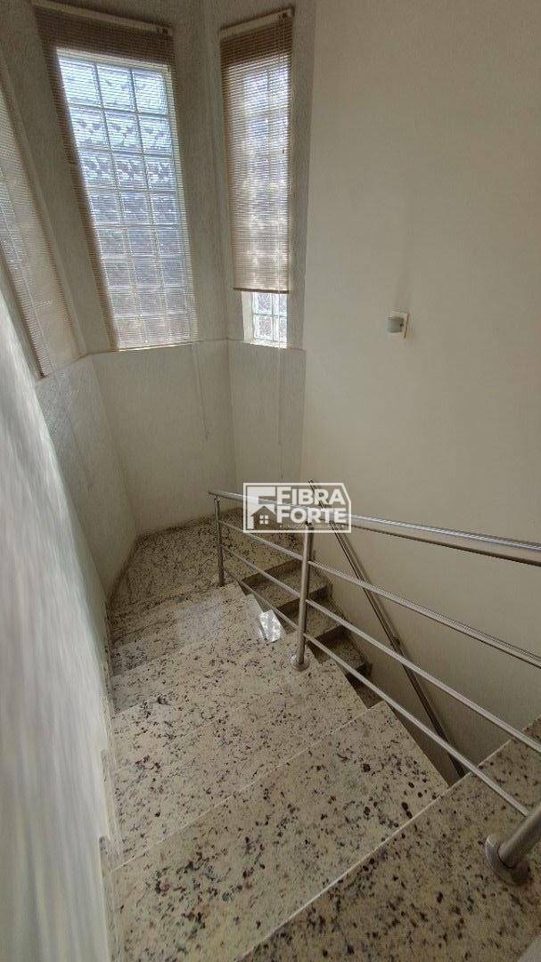 Casa de Condomínio à venda com 3 quartos, 230m² - Foto 17