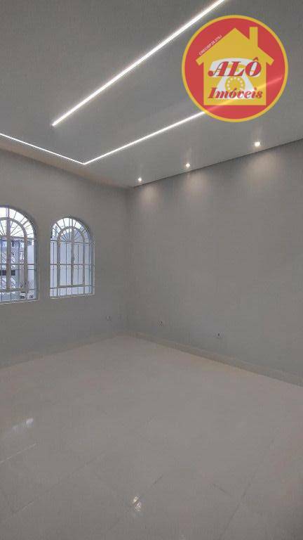 Casa à venda com 3 quartos, 82m² - Foto 12