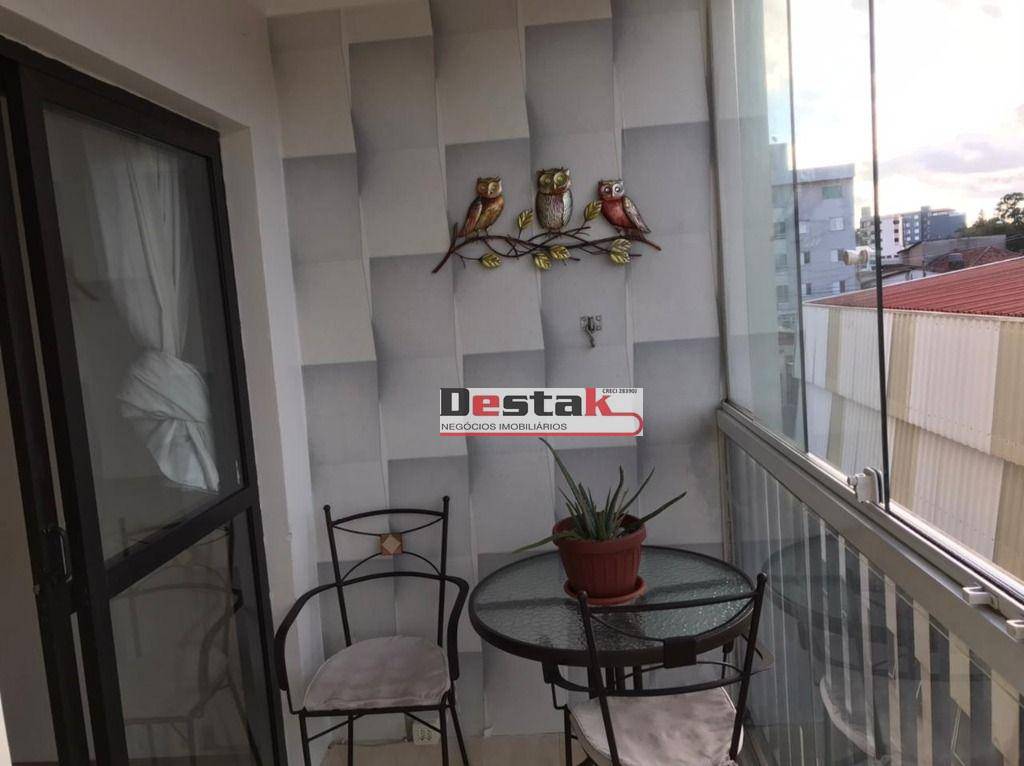 Apartamento à venda com 2 quartos, 80m² - Foto 17