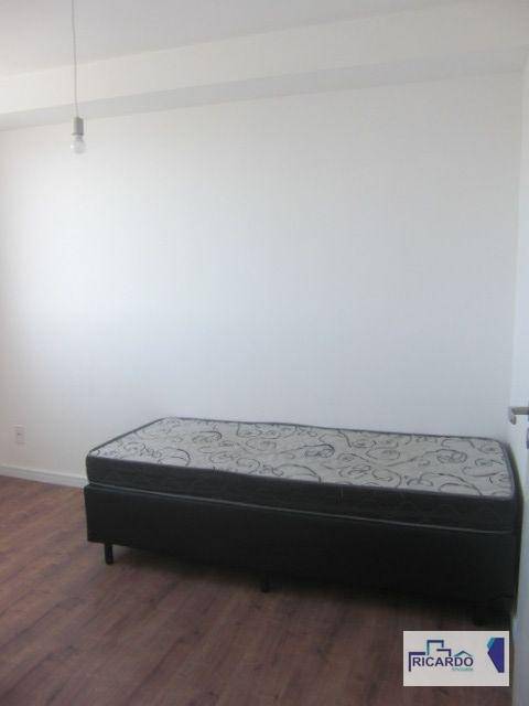 Apartamento à venda com 2 quartos, 31m² - Foto 11