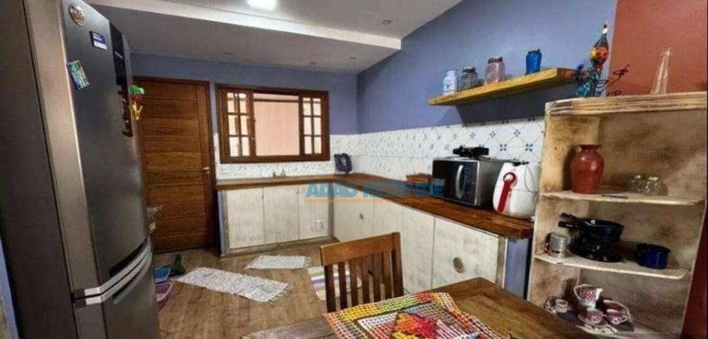 Casa de Condomínio à venda com 2 quartos, 75m² - Foto 9