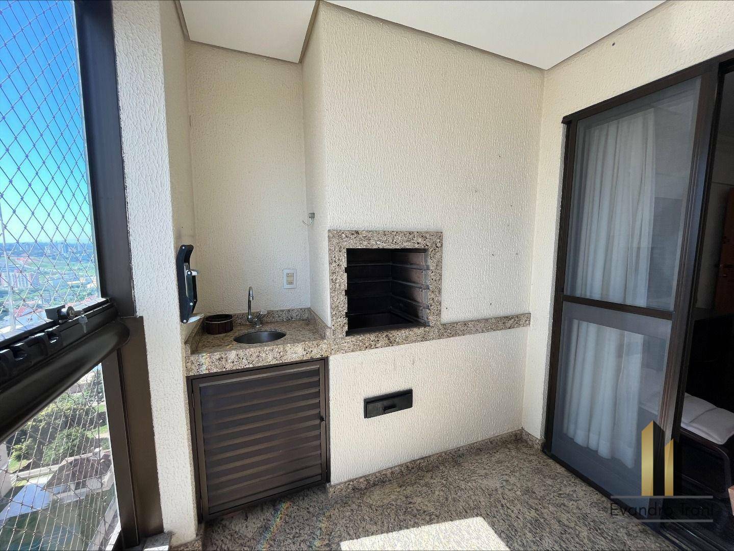 Apartamento à venda com 4 quartos, 144m² - Foto 8