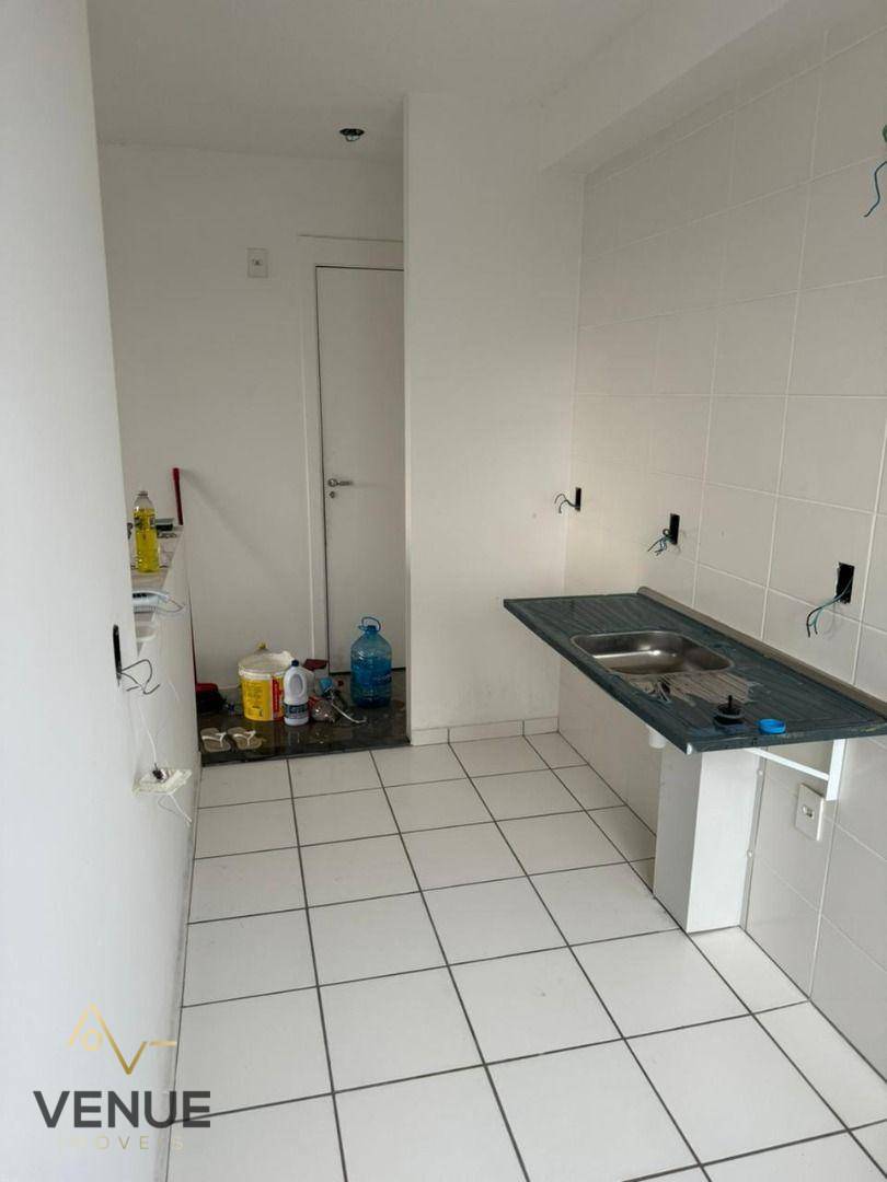 Apartamento à venda com 2 quartos, 46m² - Foto 5