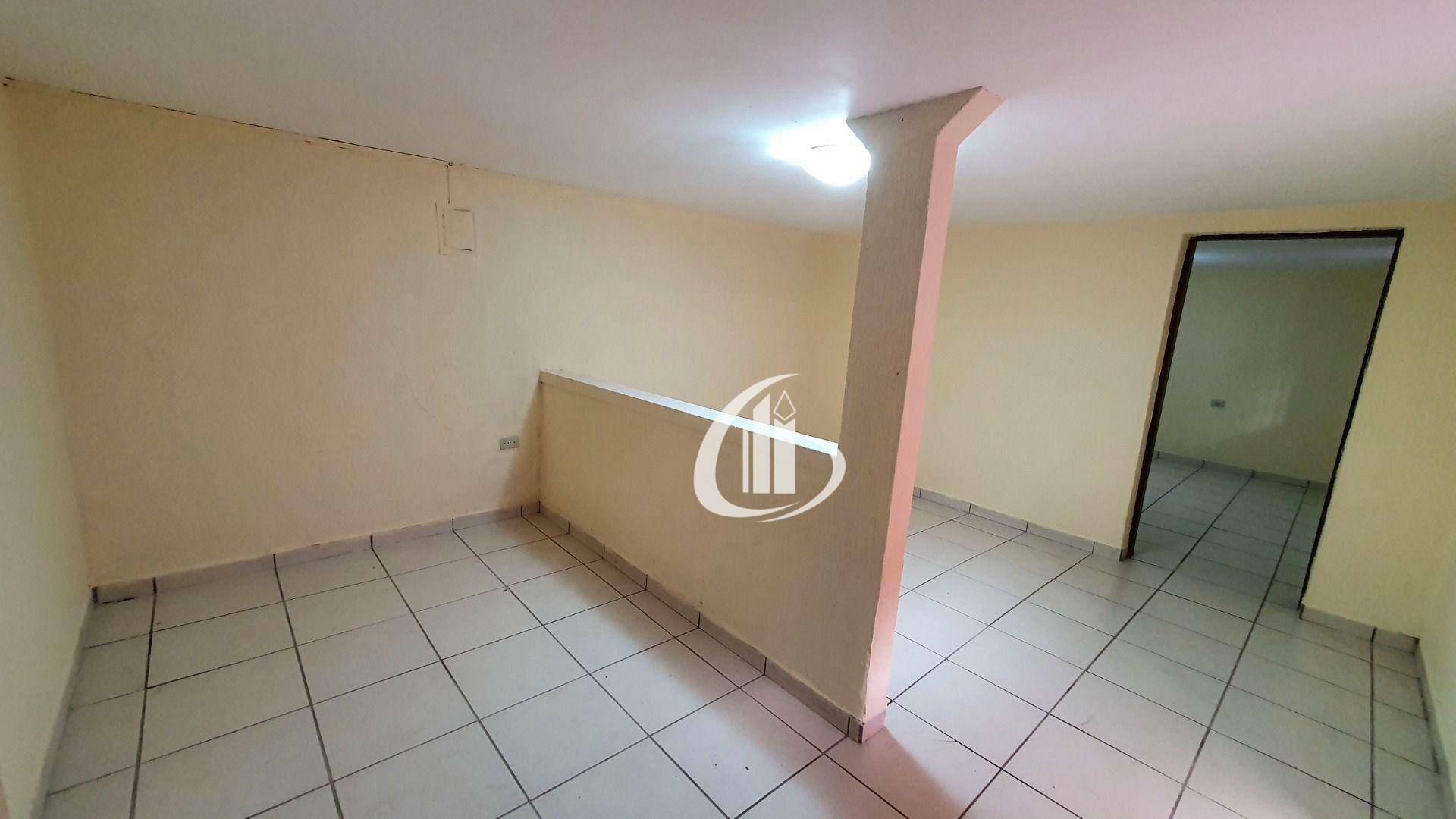 Sobrado à venda com 6 quartos, 278m² - Foto 24