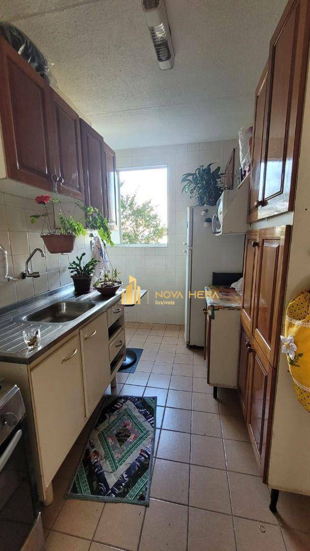Apartamento à venda com 2 quartos, 47m² - Foto 11